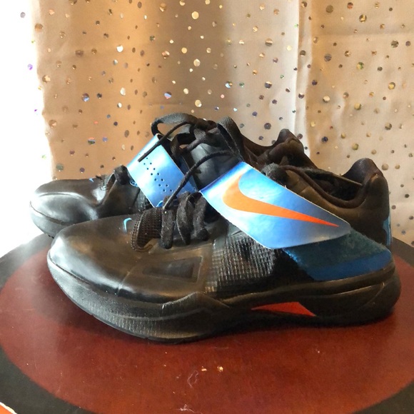 Nike Kevin Durant zoom sneakers - Picture 2 of 7
